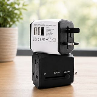 HITEC Travel Adapter Dual USB and Type-C Charger