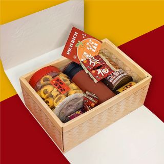 HUAT Prosperity 9 in 1 Gift Food Set