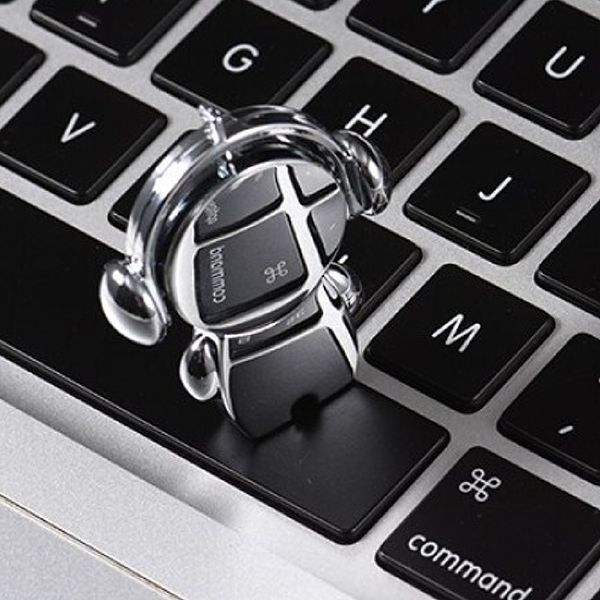 MUSICMAN USB Flash Drive with Key Chain - 8GB