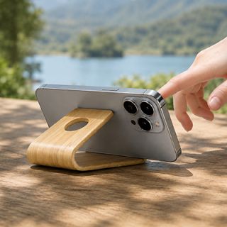 Natural Wooden Smartphone Stand