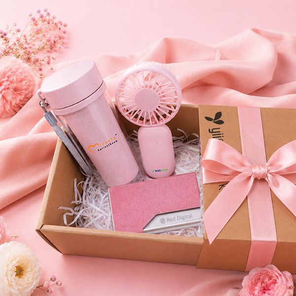 Pink of Hope 4 in 1 Gift Set