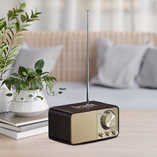 Retro Wooden Bluetooth Speaker with FM Radio – 1800mAh Battery