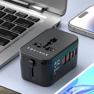SMART Travel Adapter 2 Type-C 20W PD + 2 USB Charger