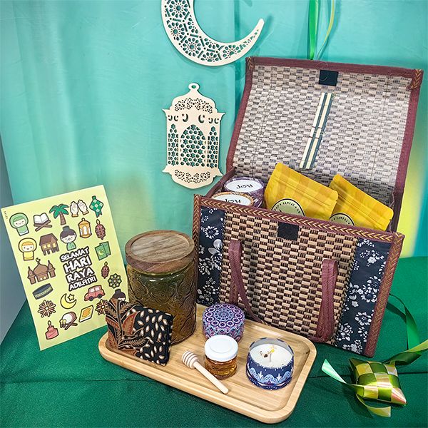 Syawal Prestige 8 in 1 Gift Set