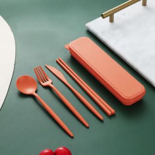 WHEAT 4-in-1 Colour Eco-Cutlery Set