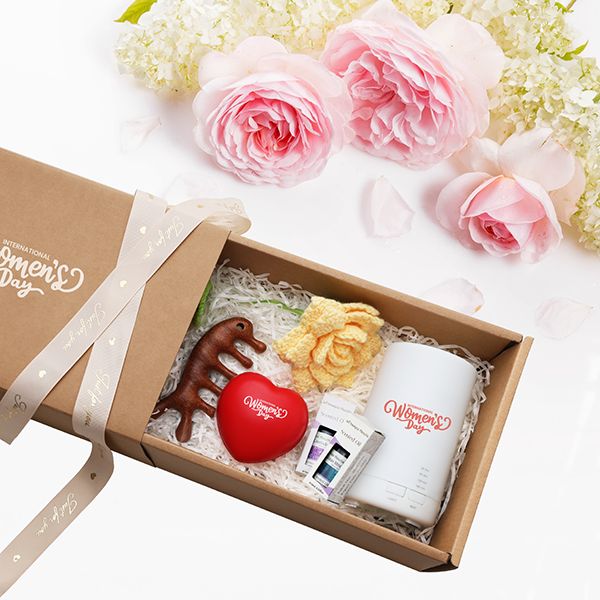 Women's Day Elegance 6 in 1 Gift Set