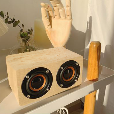 Nelson Wooden Bluetooth Speaker - 800mAh Battery